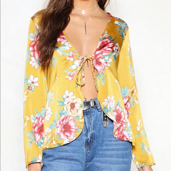 Nasty Gal Tops - NASTY GAL SATIN TIED OPEN FRONT FLORAL BLOUSE- NWT